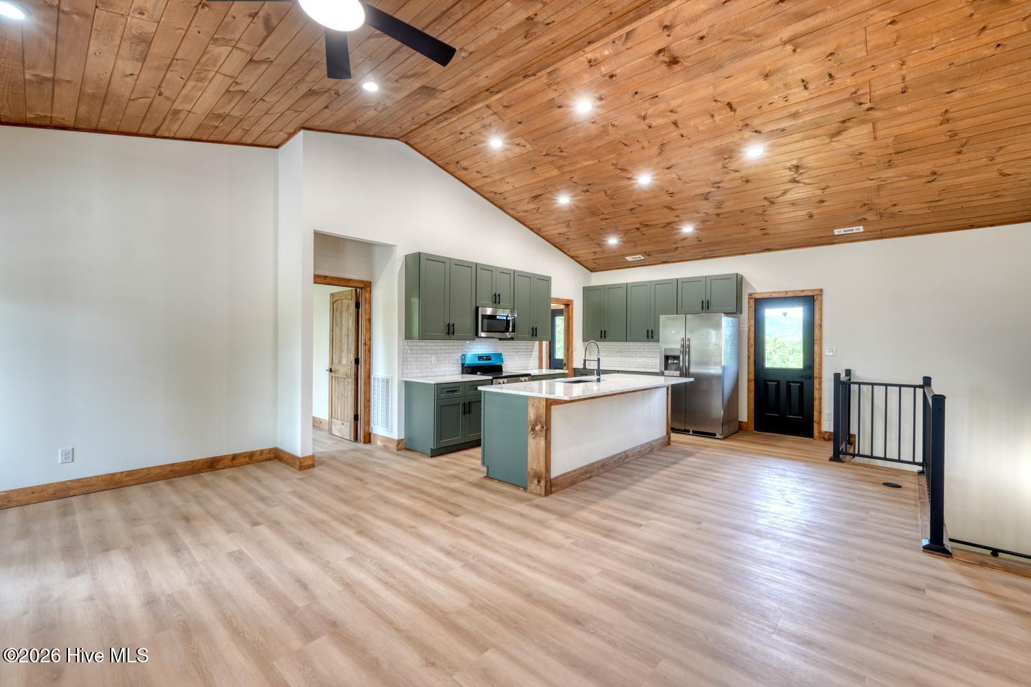 140 Short Oak Run Murphy, NC 28906 - Photo 15 of 81