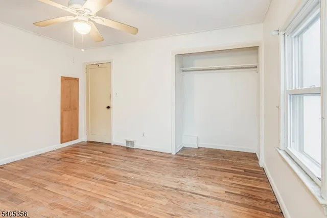 $300,000 | 105 Lake Avenue, Newton, NJ 07860