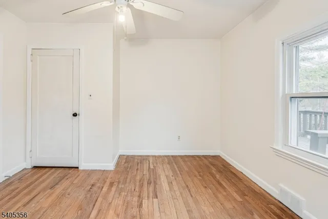 $300,000 | 105 Lake Avenue, Newton, NJ 07860