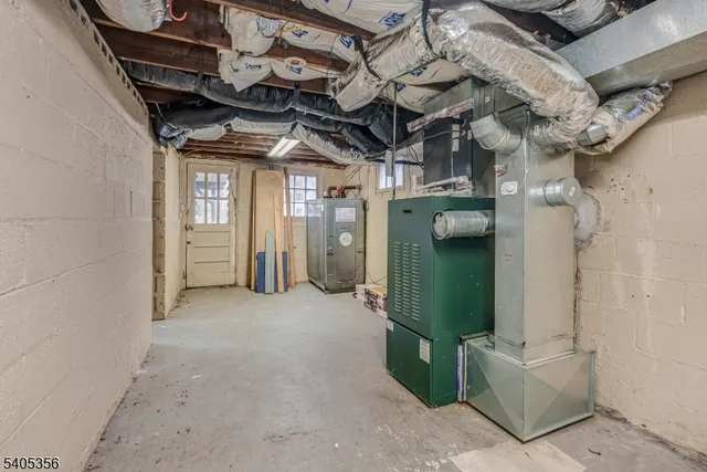 $300,000 | 105 Lake Avenue, Newton, NJ 07860