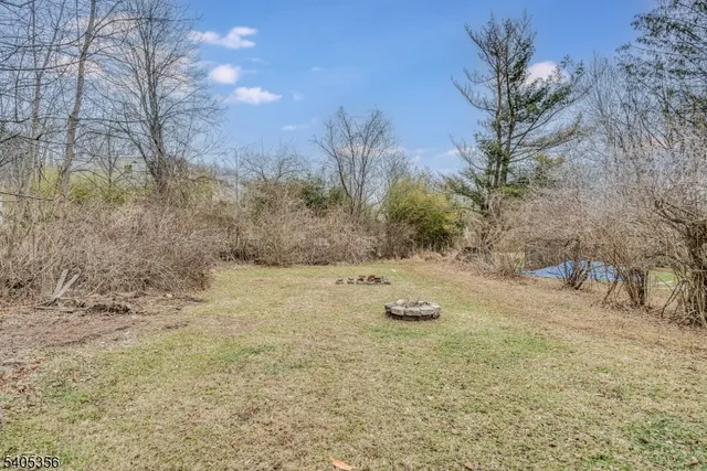 $300,000 | 105 Lake Avenue, Newton, NJ 07860