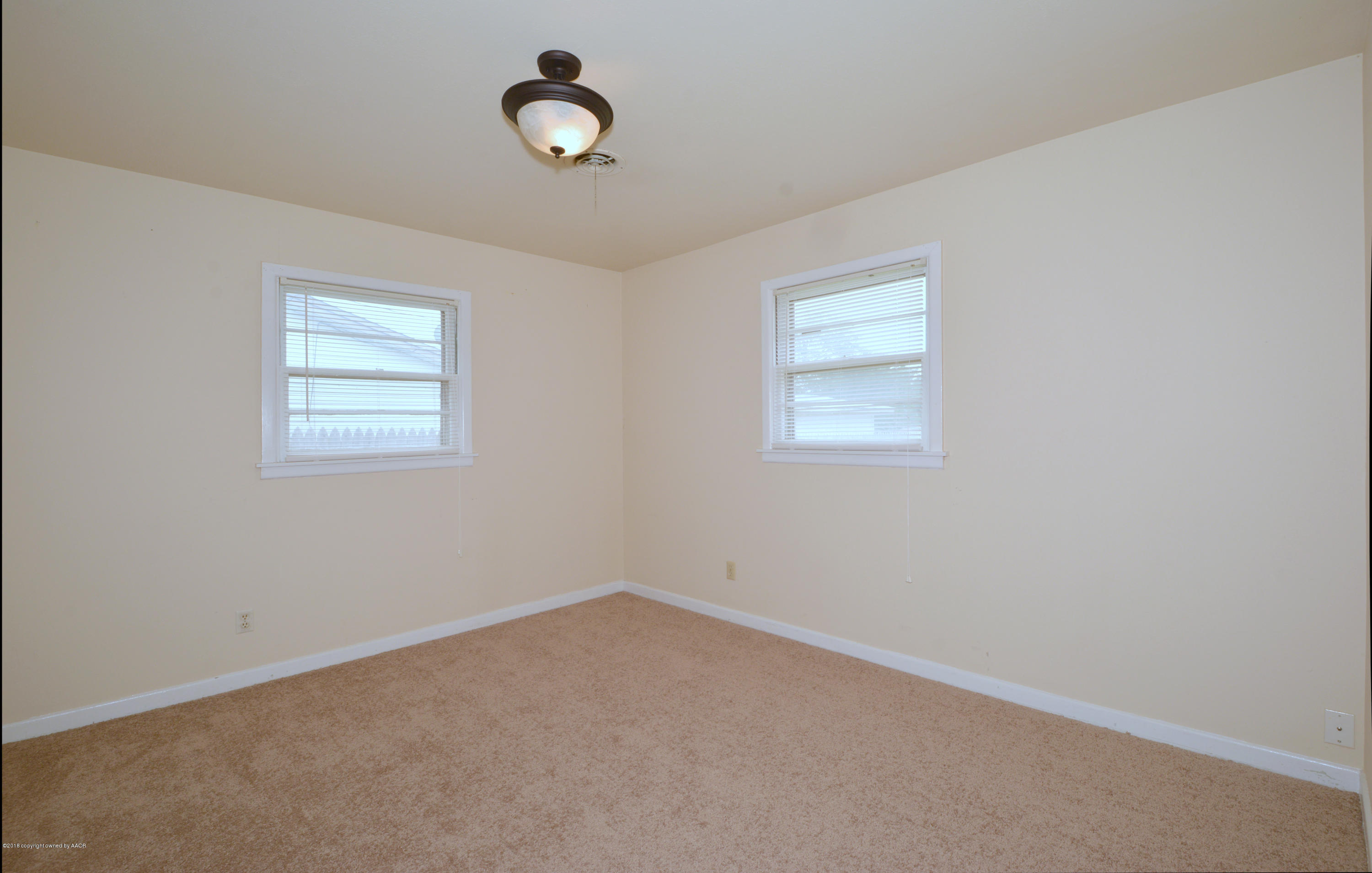 4314 South Fannin Street Amarillo, TX 79110 - Photo 12 of 21 14 Bedroom 3