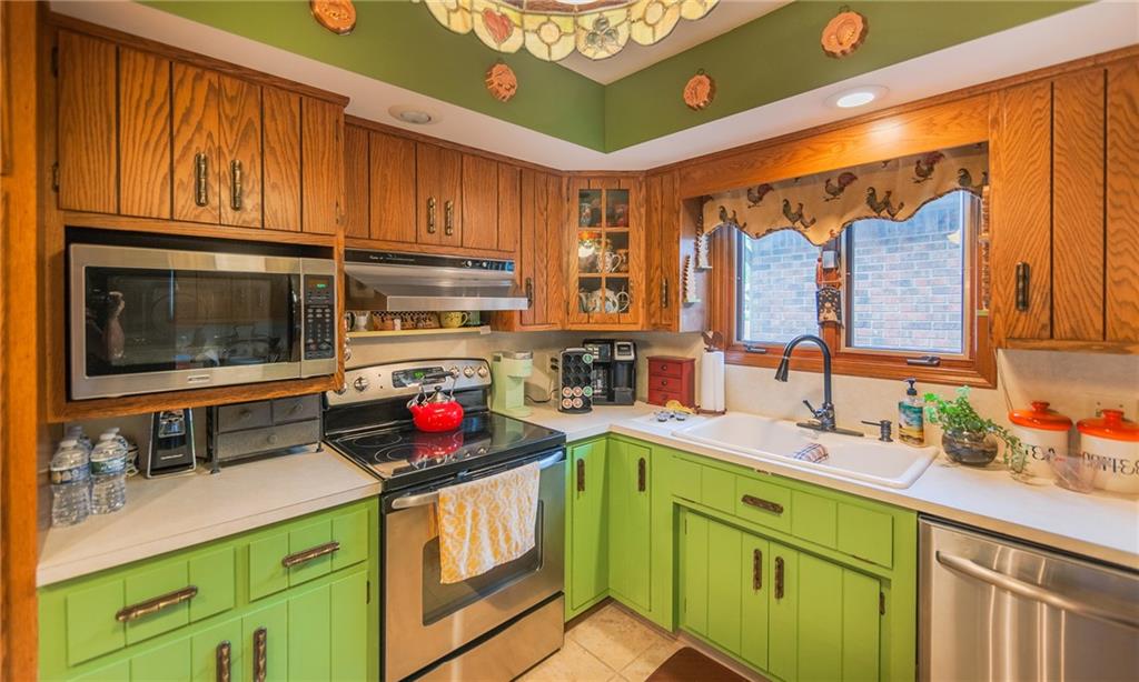 211 Somerville Road Anderson, IN 46011 - Photo 16 of 35 Gallery Image 16