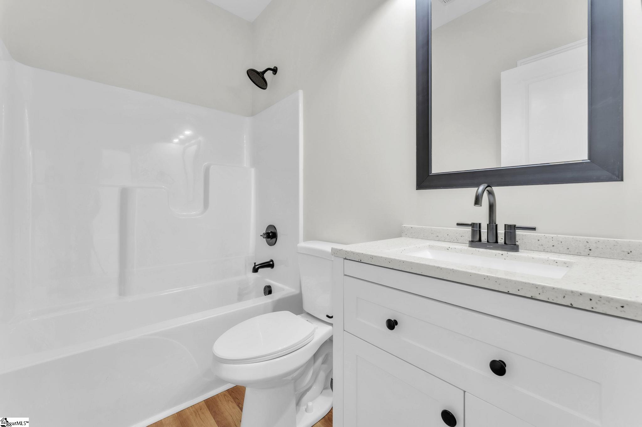 5126 North Old Laurens Road Gray Court, SC 29645 - Photo 24 of 32