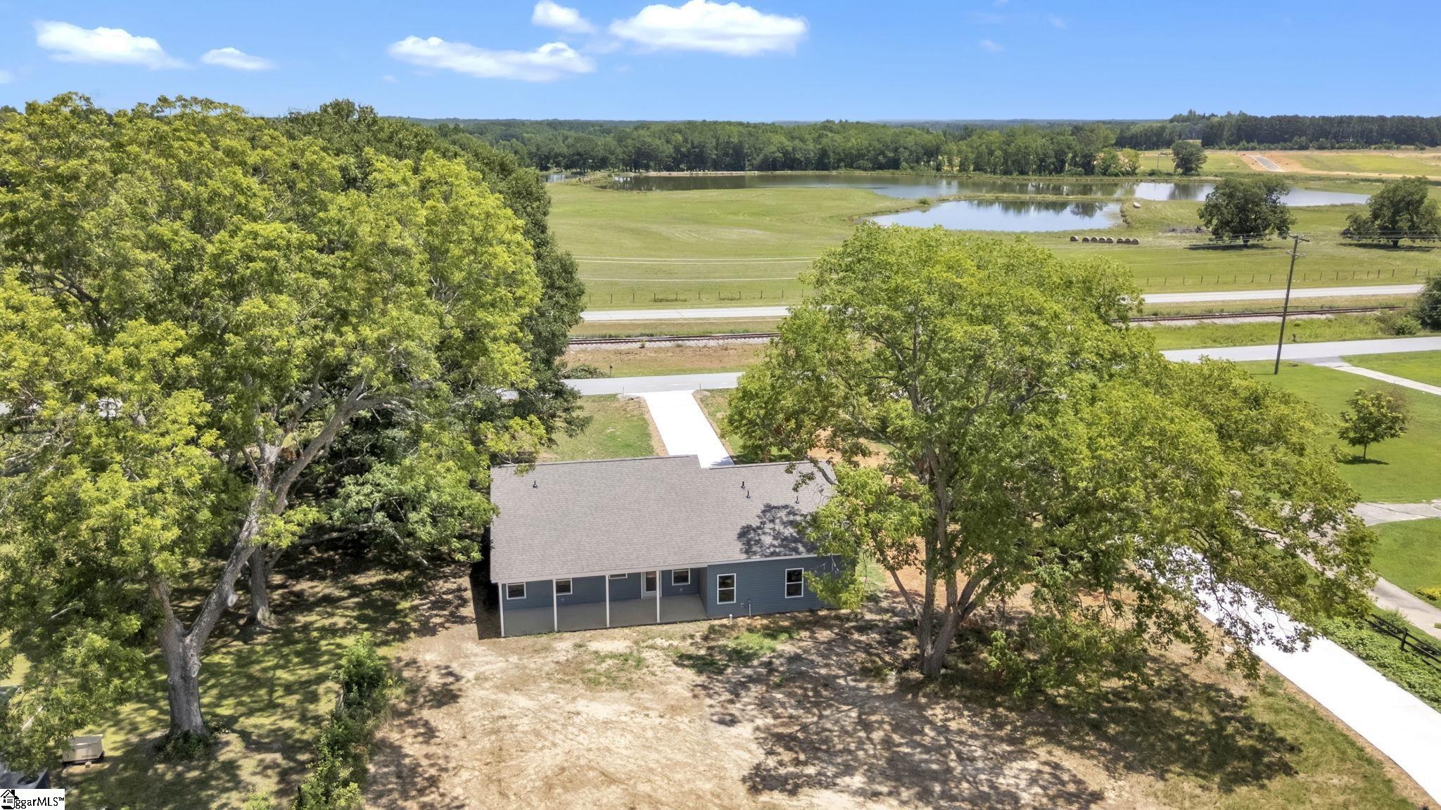 5126 North Old Laurens Road Gray Court, SC 29645 - Photo 32 of 32