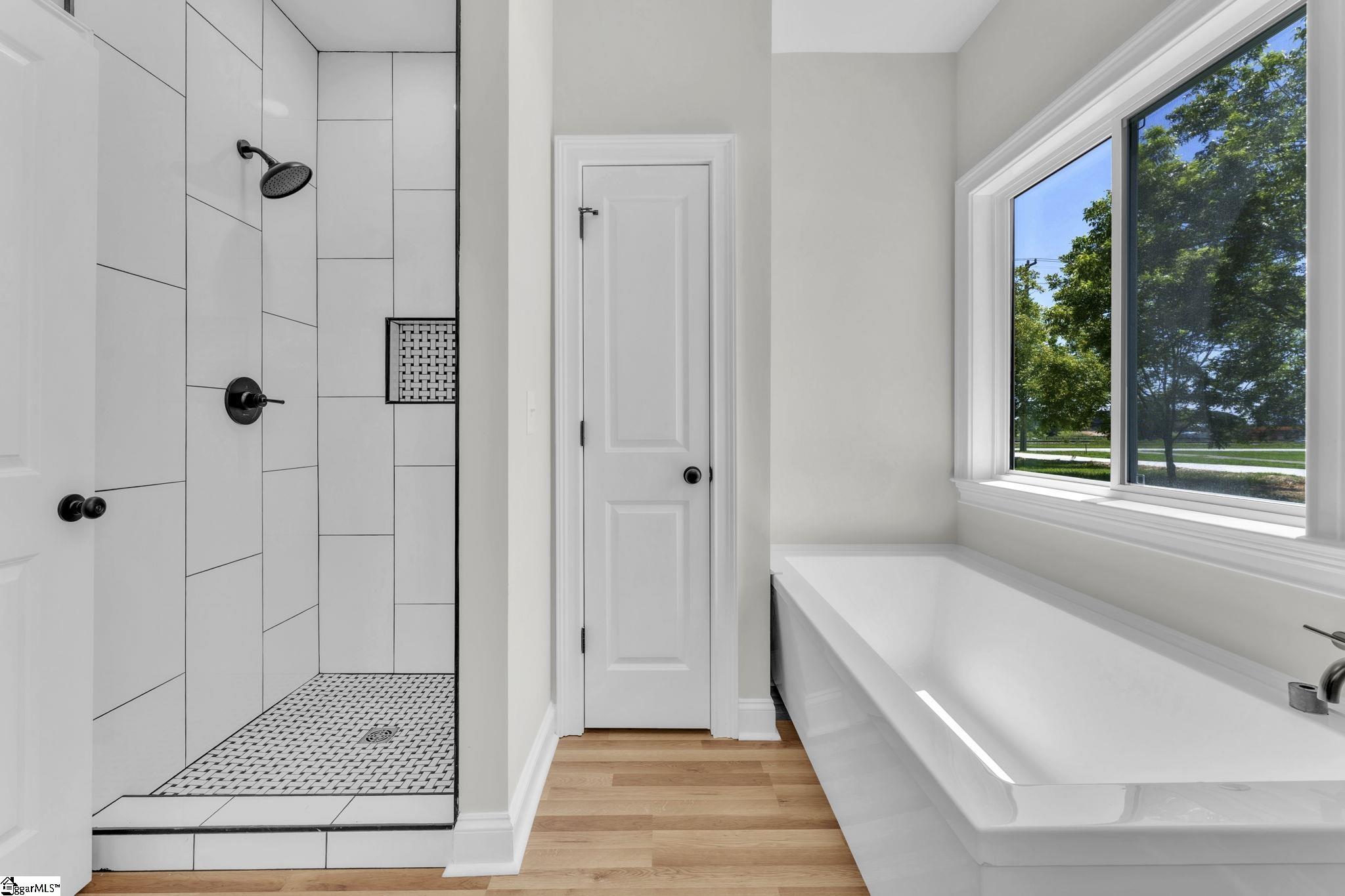 5126 North Old Laurens Road Gray Court, SC 29645 - Photo 10 of 32