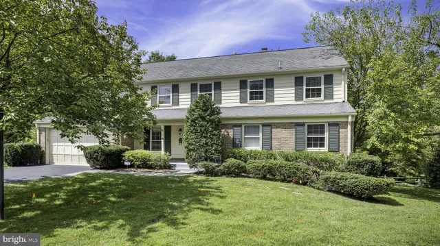 $799,000 | 9705 Eclipse Place, Montgomery Village, MD 20886