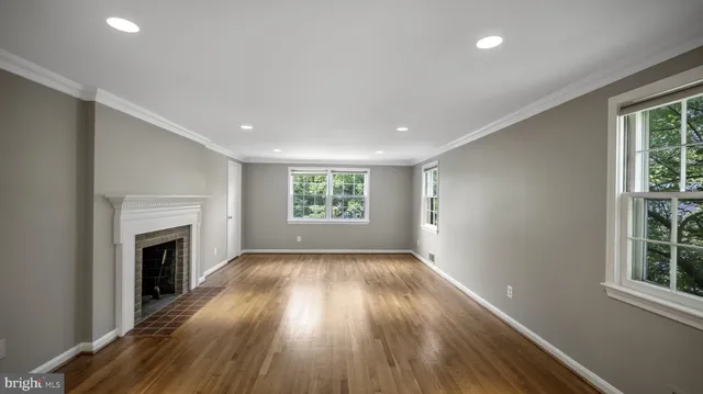 $799,000 | 9705 Eclipse Place, Montgomery Village, MD 20886