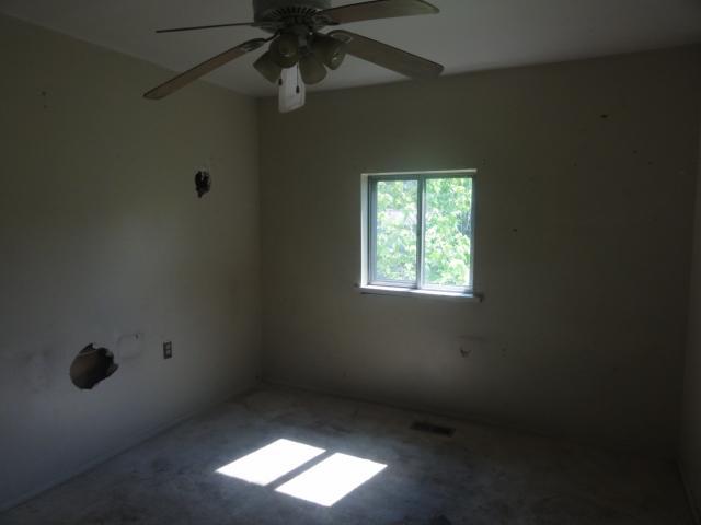 2001 Ward Road Columbus, OH 43224 - Photo 10 of 14