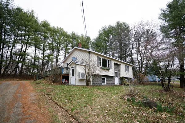 $289,000 | 109 Sunny Hill Drive, Farmington, ME 04938