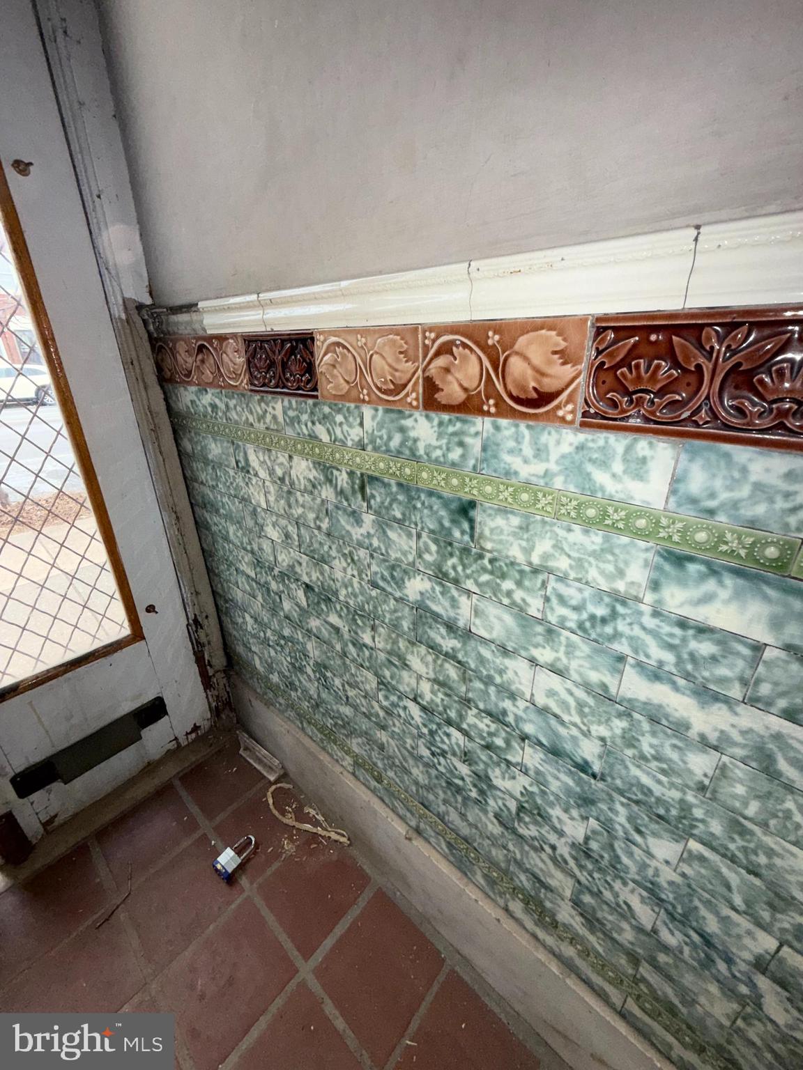 2422 Federal Street Baltimore, MD 21213 - Photo 5 of 19 a view of a room with stairs