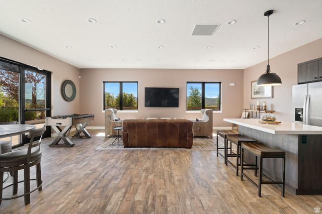 910 Wasatch Drive Kamas, UT 84036 - Photo 24 of 36 Living room