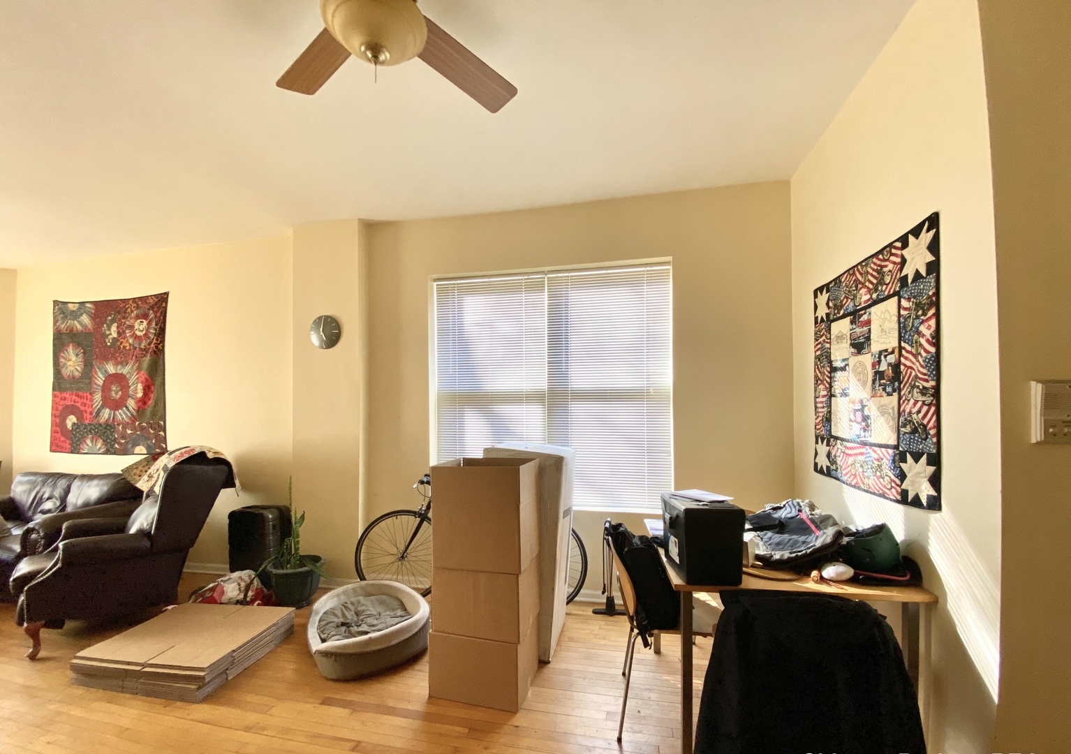 2610 West Thomas Street, Unit 1F Chicago, IL 60622 - Photo 9 of 13 a view of a workspace with furniture and a window