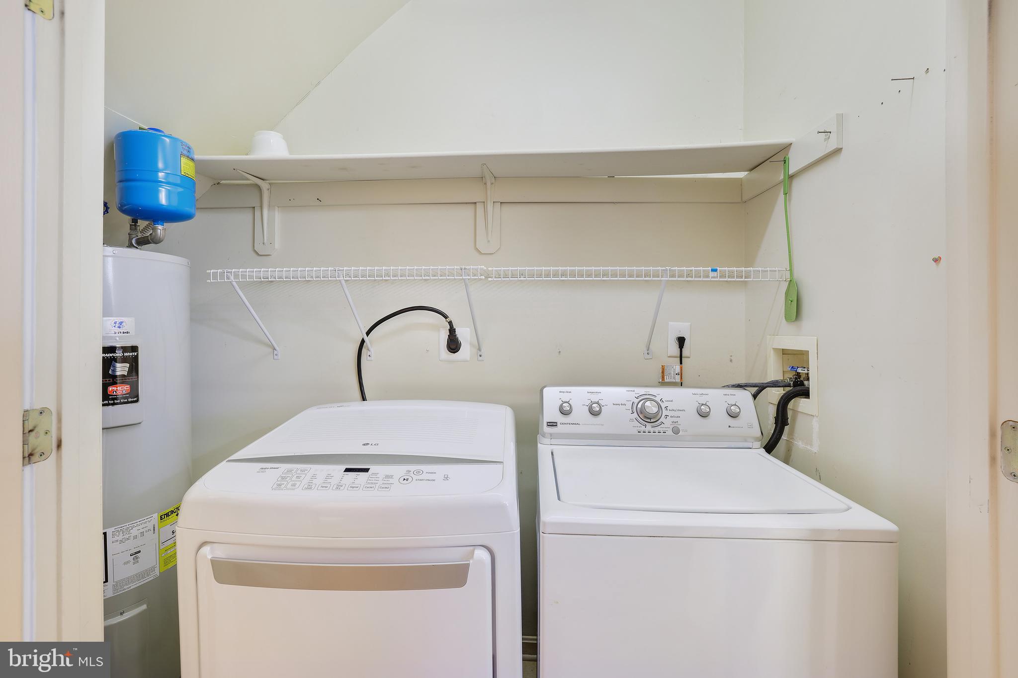 703 Davol Road Stevensville, MD 21666 - Photo 17 of 34 Main floor laundry room