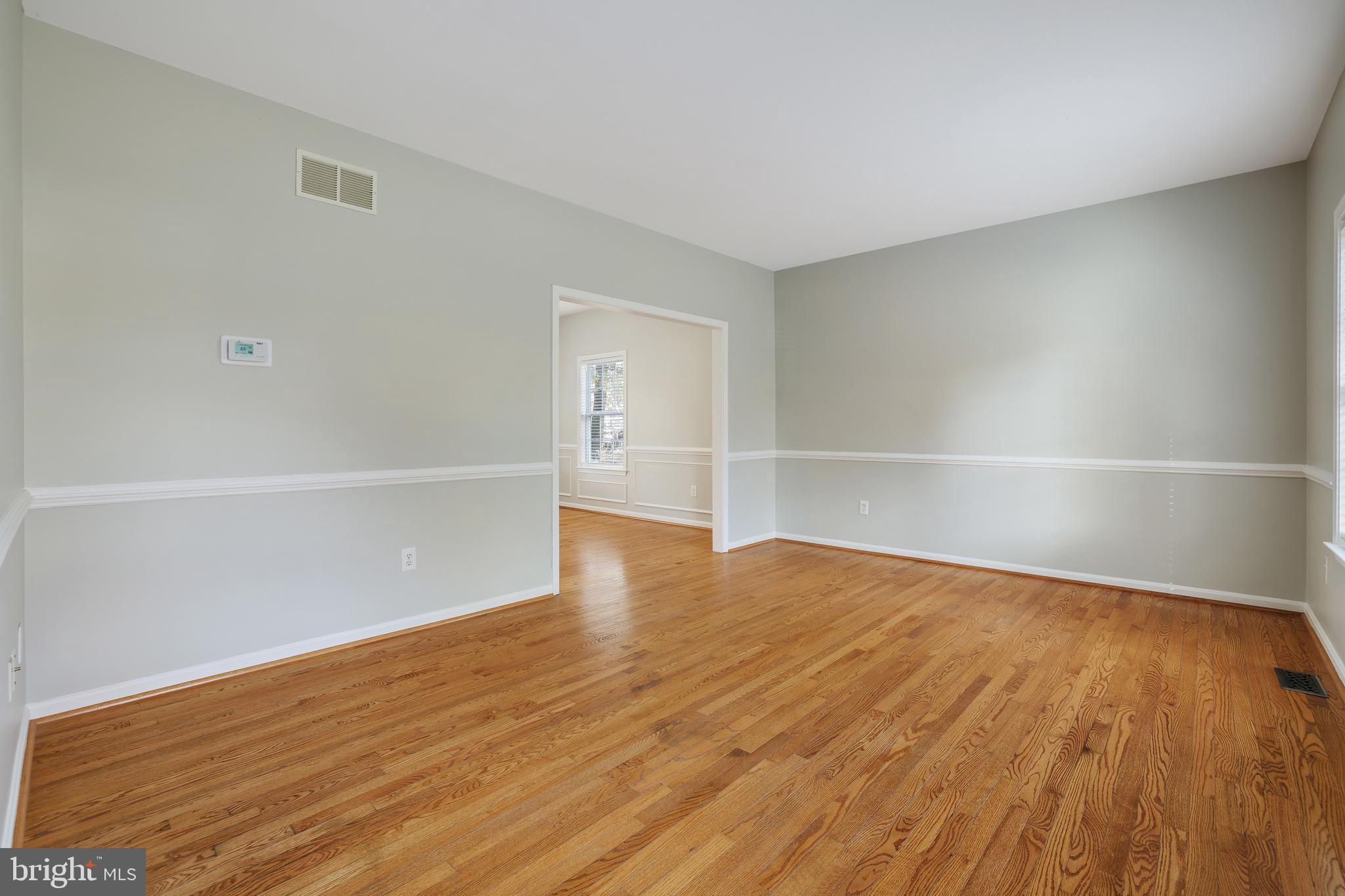 703 Davol Road Stevensville, MD 21666 - Photo 7 of 34 Living Room