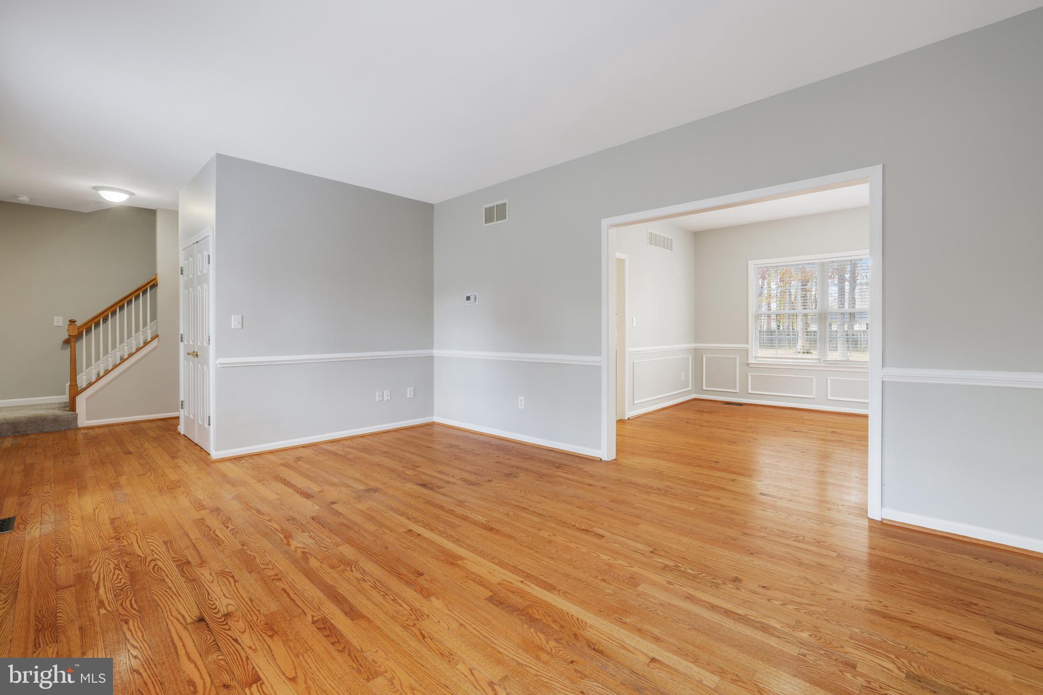 703 Davol Road Stevensville, MD 21666 - Photo 9 of 34 Living Room