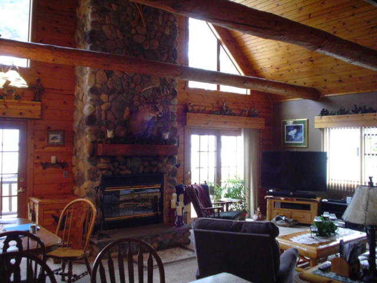 7487 Hillside Road Eagle River, WI 54521 - Photo 14 of 32 Gallery Image 14