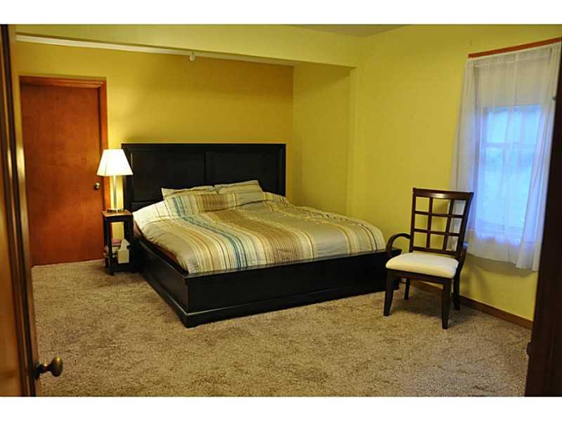 349 Eicher Road Pittsburgh, PA 15237 - Photo 9 of 12 Master Bedroom.