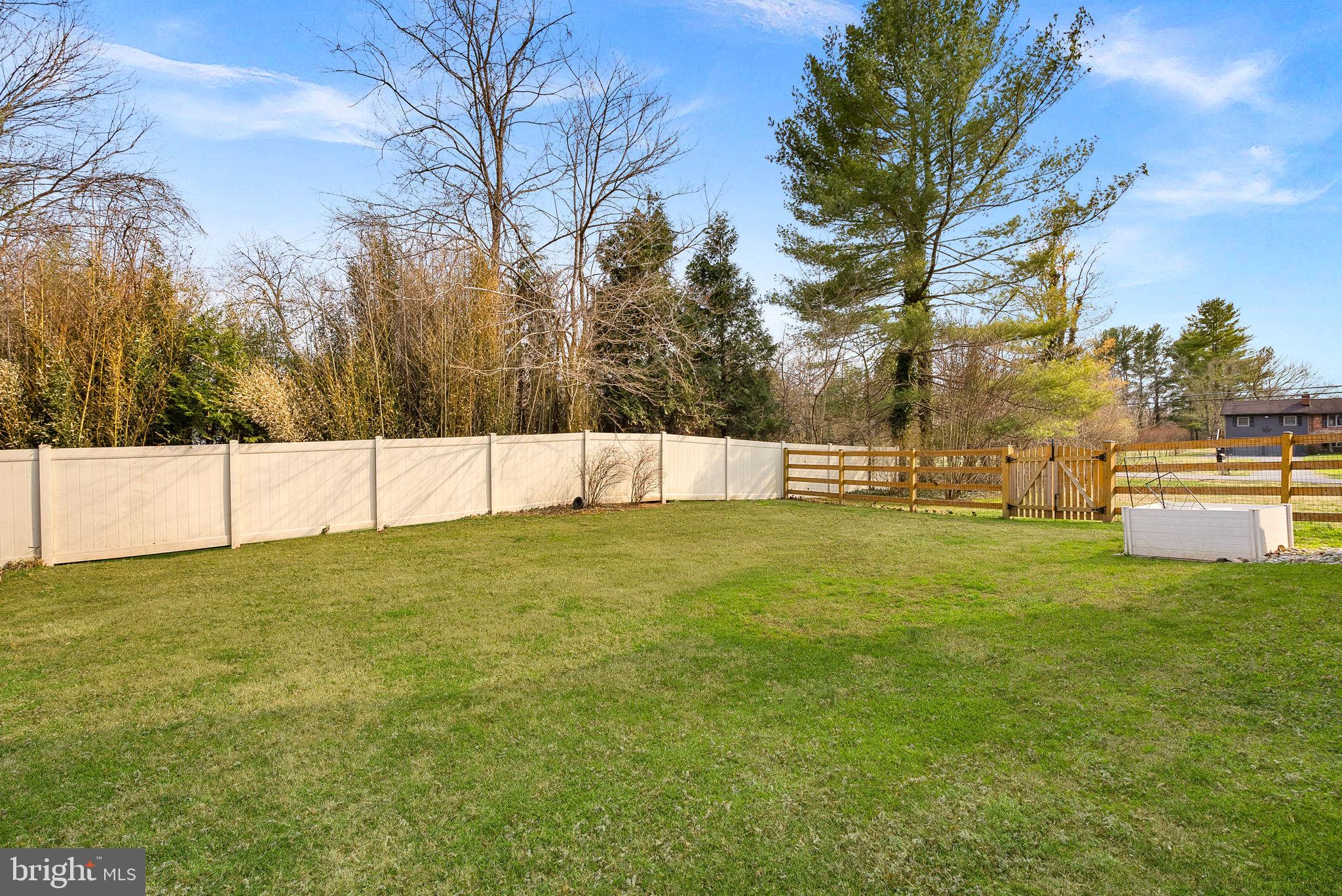 19451 Youngs Cliff Road Sterling, VA 20165 - Photo 101 of 128