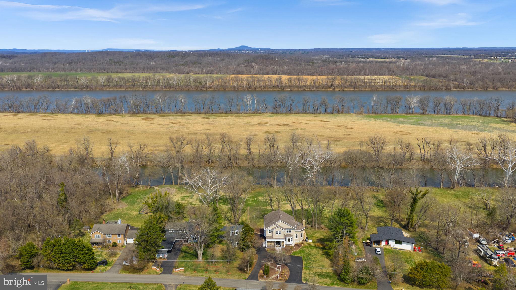 19451 Youngs Cliff Road Sterling, VA 20165 - Photo 110 of 128