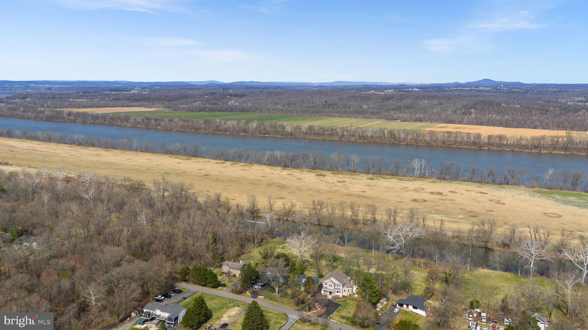 19451 Youngs Cliff Road Sterling, VA 20165 - Photo 113 of 128