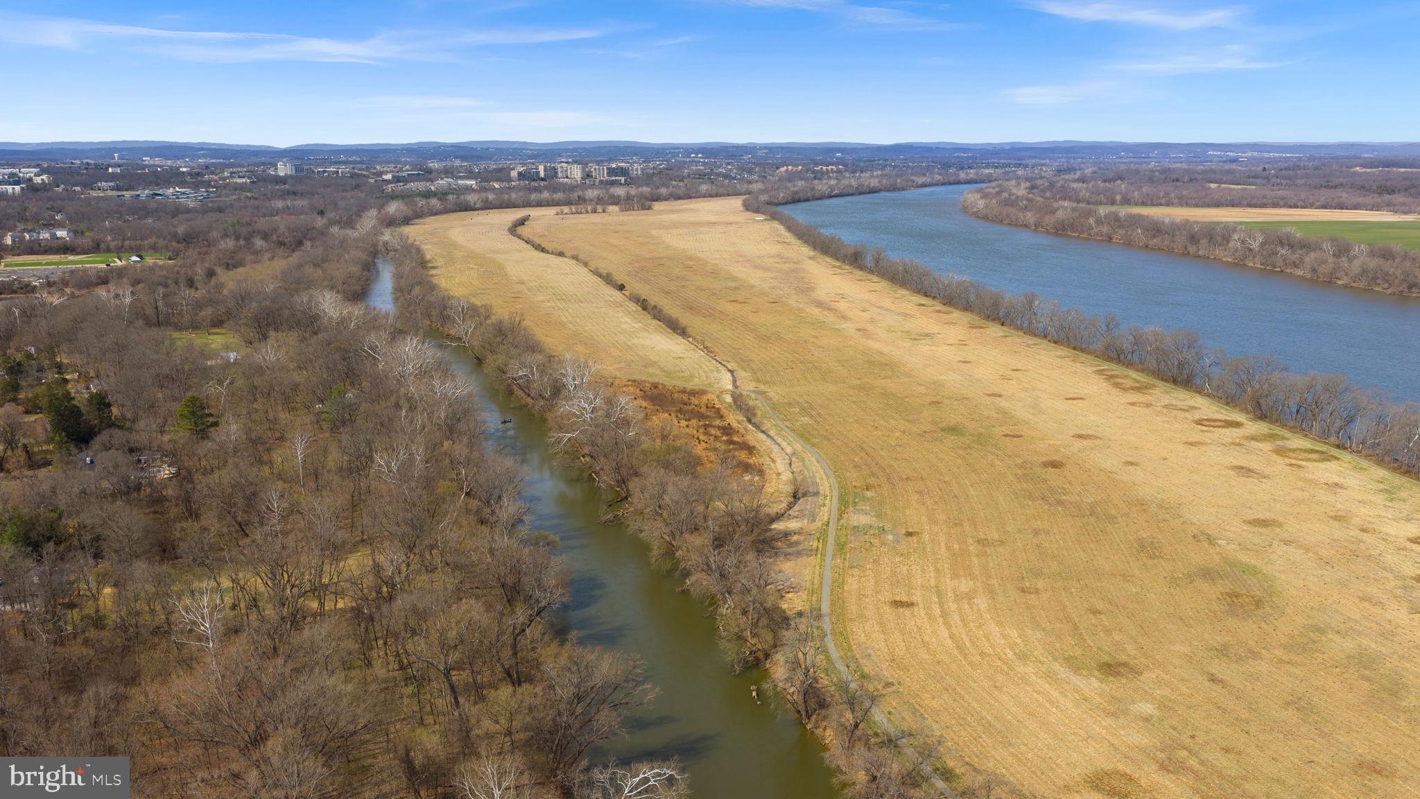 19451 Youngs Cliff Road Sterling, VA 20165 - Photo 120 of 128