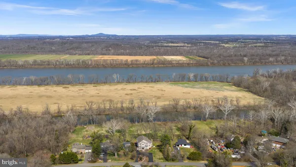 $1,429,999 | 19451 Youngs Cliff Road, Sterling, VA 20165