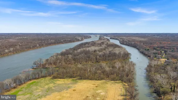 $1,429,999 | 19451 Youngs Cliff Road, Sterling, VA 20165