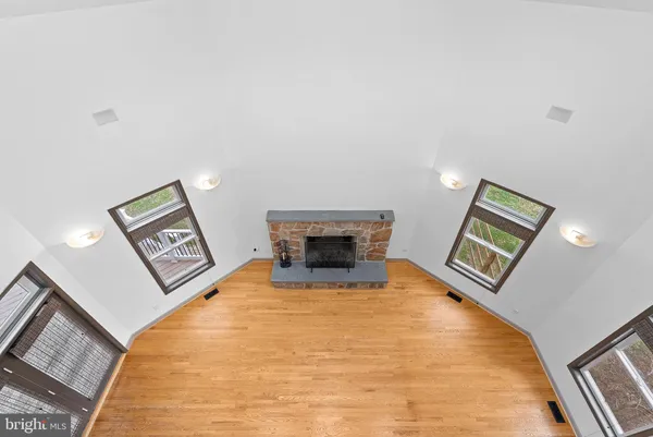 $1,429,999 | 19451 Youngs Cliff Road, Sterling, VA 20165