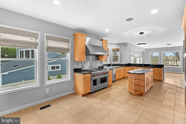 $1,429,999 | 19451 Youngs Cliff Road, Sterling, VA 20165