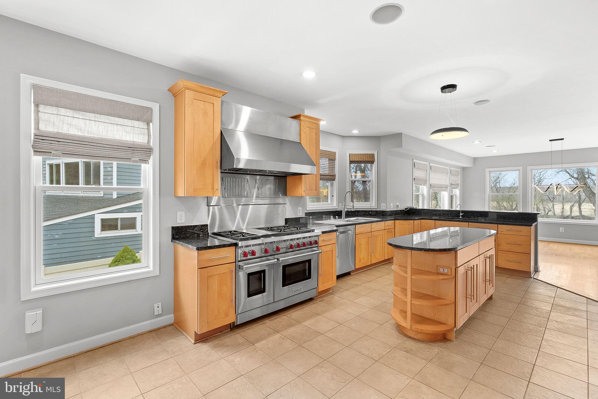 19451 Youngs Cliff Road Sterling, VA 20165 - Photo 35 of 128