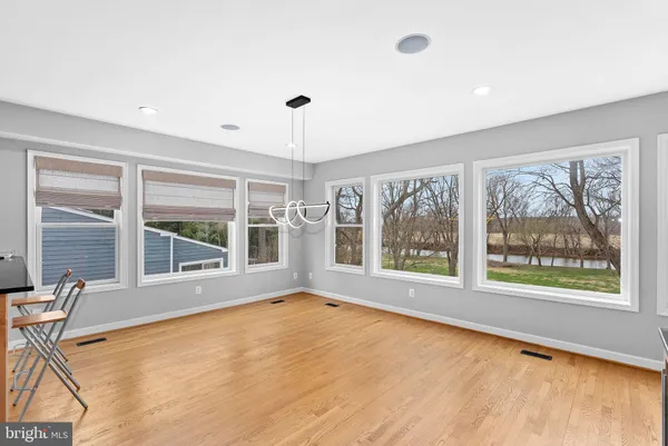 $1,429,999 | 19451 Youngs Cliff Road, Sterling, VA 20165