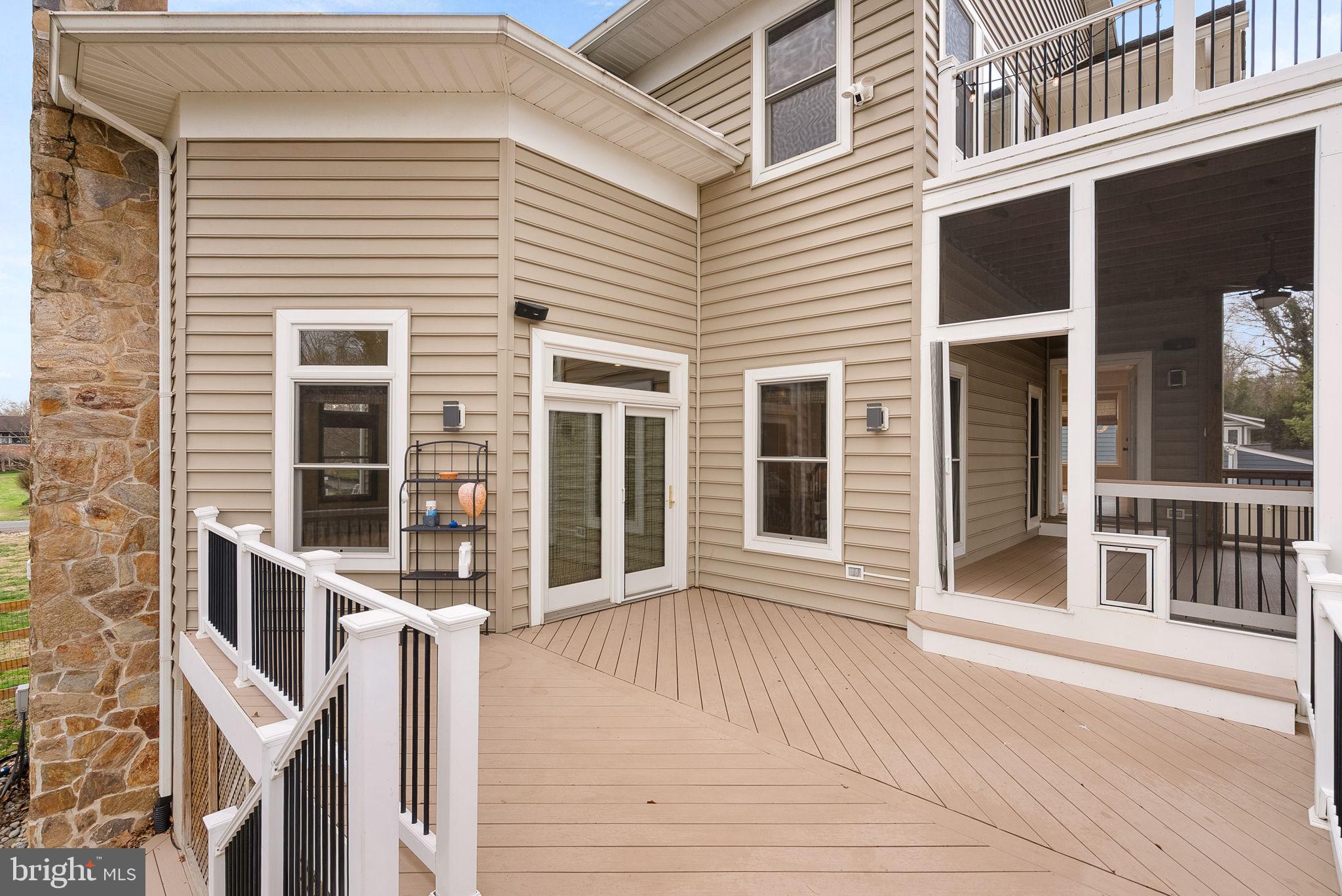 19451 Youngs Cliff Road Sterling, VA 20165 - Photo 94 of 128