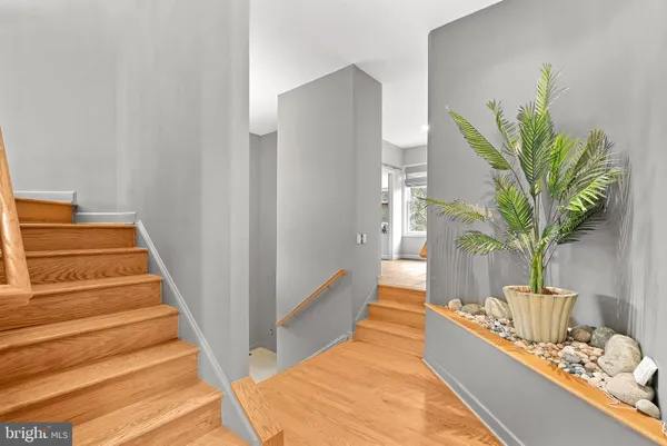 $1,429,999 | 19451 Youngs Cliff Road, Sterling, VA 20165