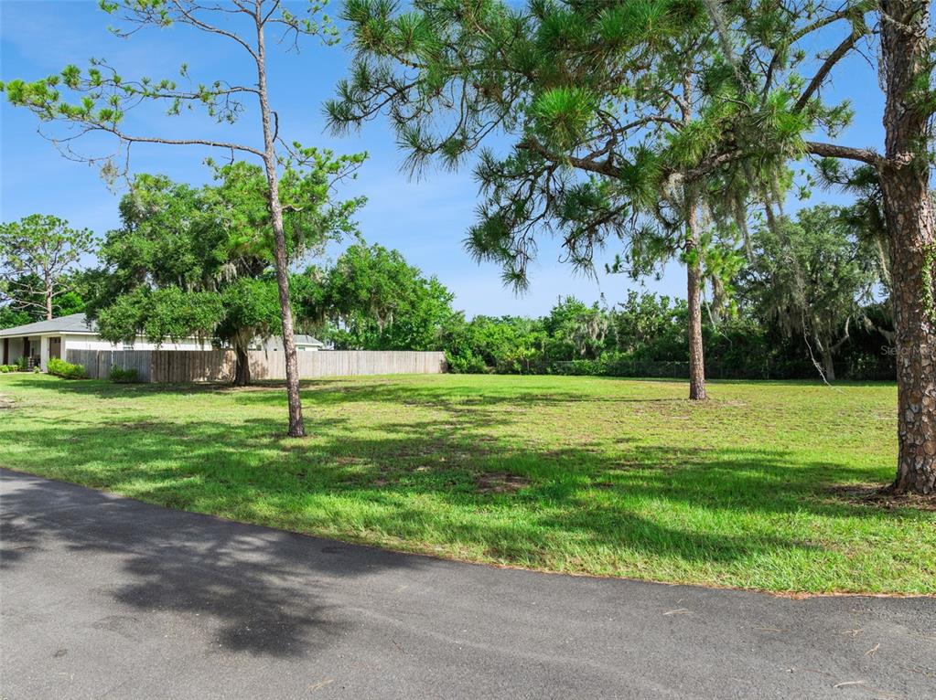 11129 Wiley Road Leesburg, FL 34788 - Photo 39 of 48 Gallery Image 39