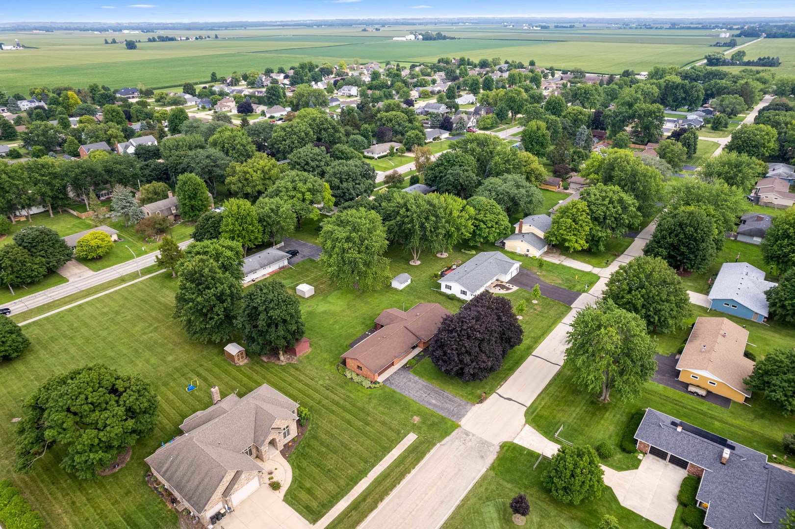 1102 Vale Street Sandwich, IL 60548 - Photo 43 of 44 an aerial view of a residential houses with outdoor space and street view