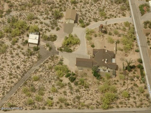 351 East Rudasill Road Tucson, AZ 85704 - Photo 1 of 27