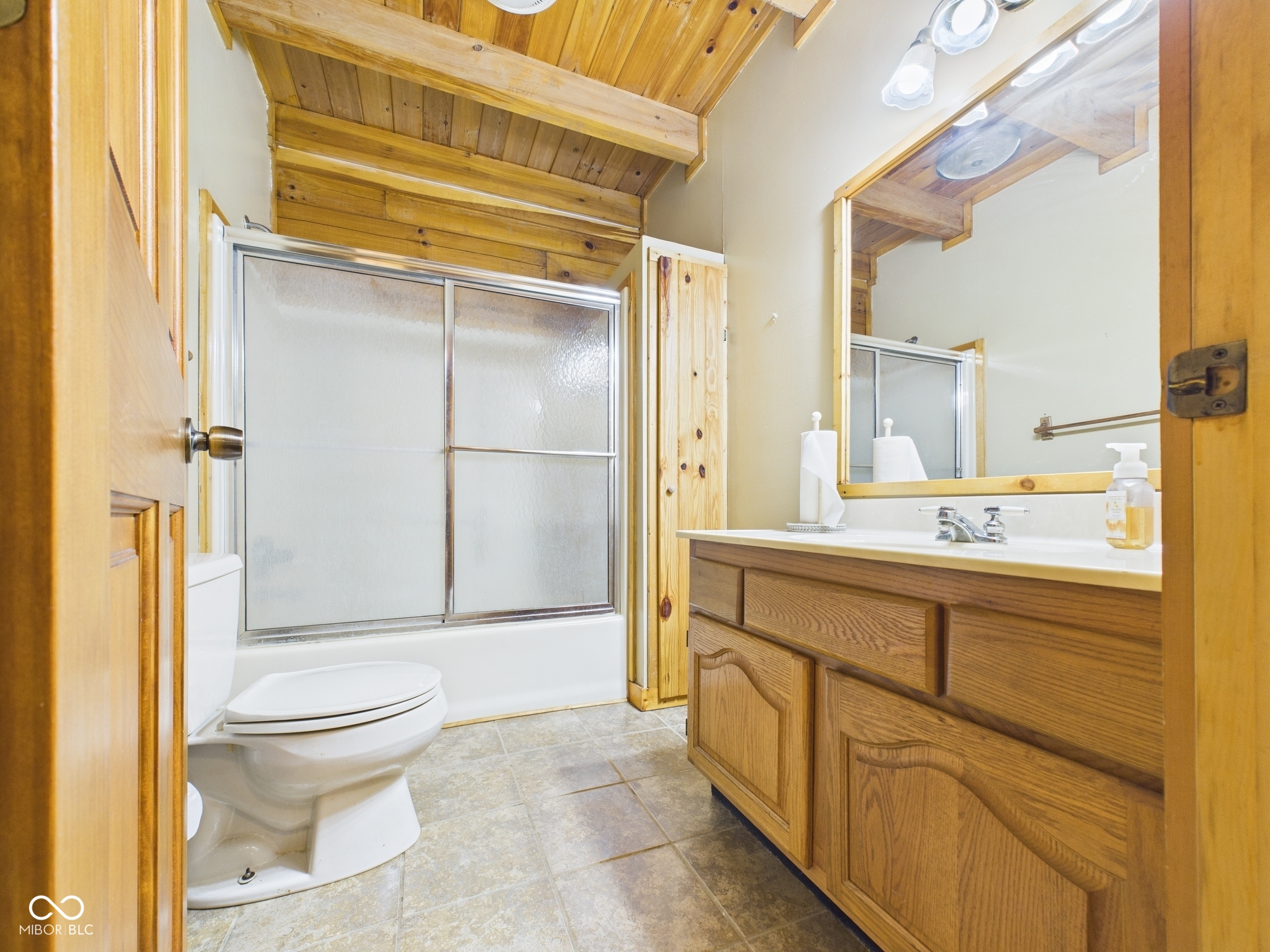 1147 Woods Road Richmond, IN 47374 - Photo 21 of 45 Gallery Image 21