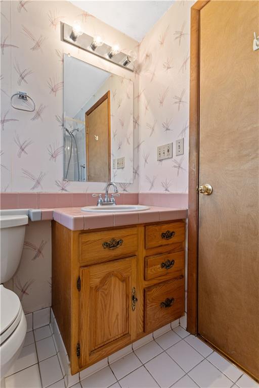 2010 Cutter Drive McKees Rocks, PA 15136 - Photo 13 of 24