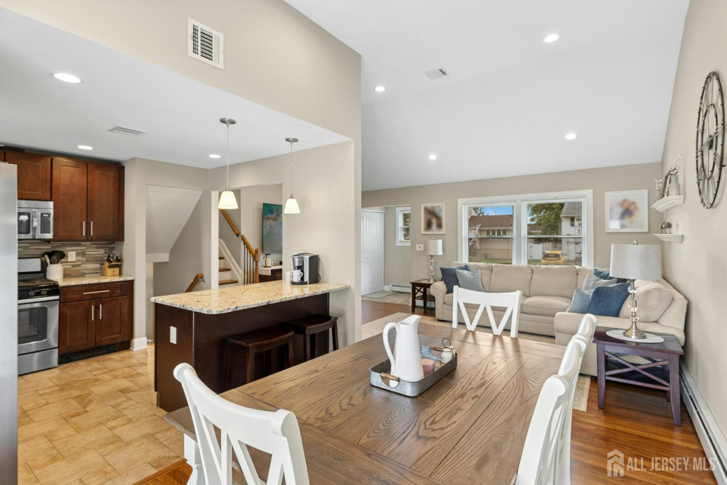 16 Neptune Place Colonia, NJ 07067 - Photo 11 of 34