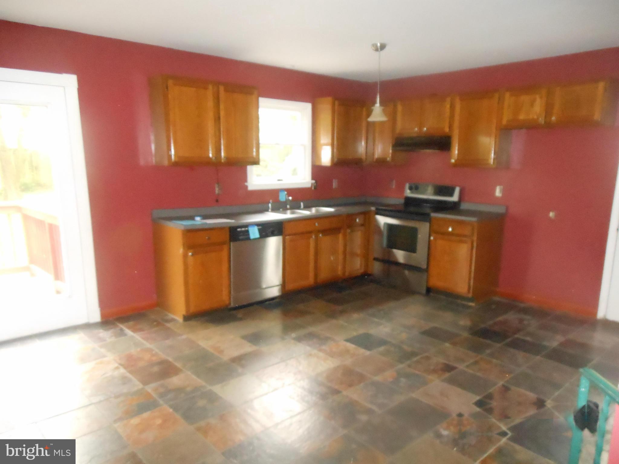 8117 Philadelphia Road Rosedale, MD 21237 - Photo 3 of 10 Kitchen-photo one