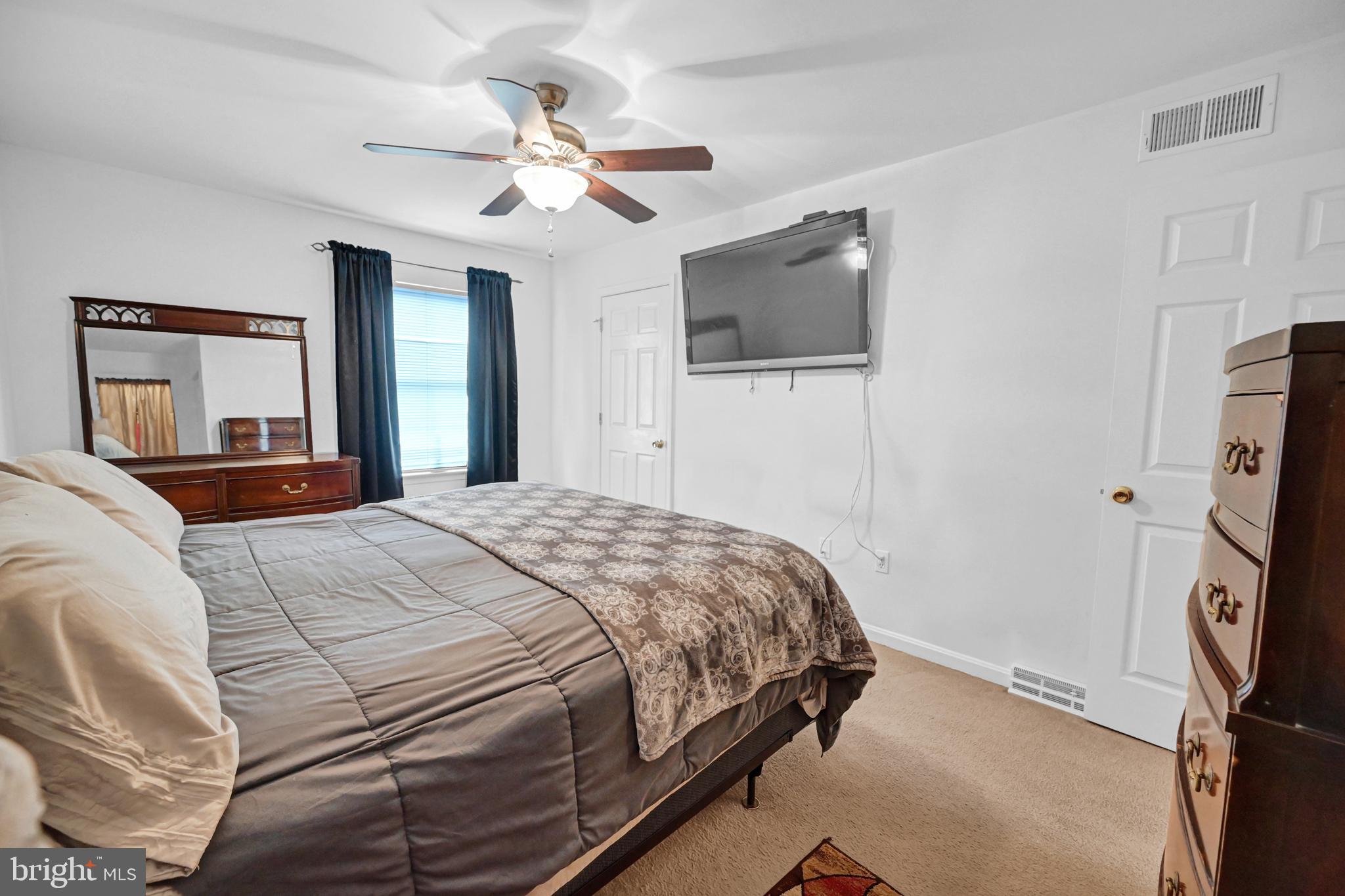 2965 Robin Road York, PA 17404 - Photo 16 of 33 Gallery Image 16