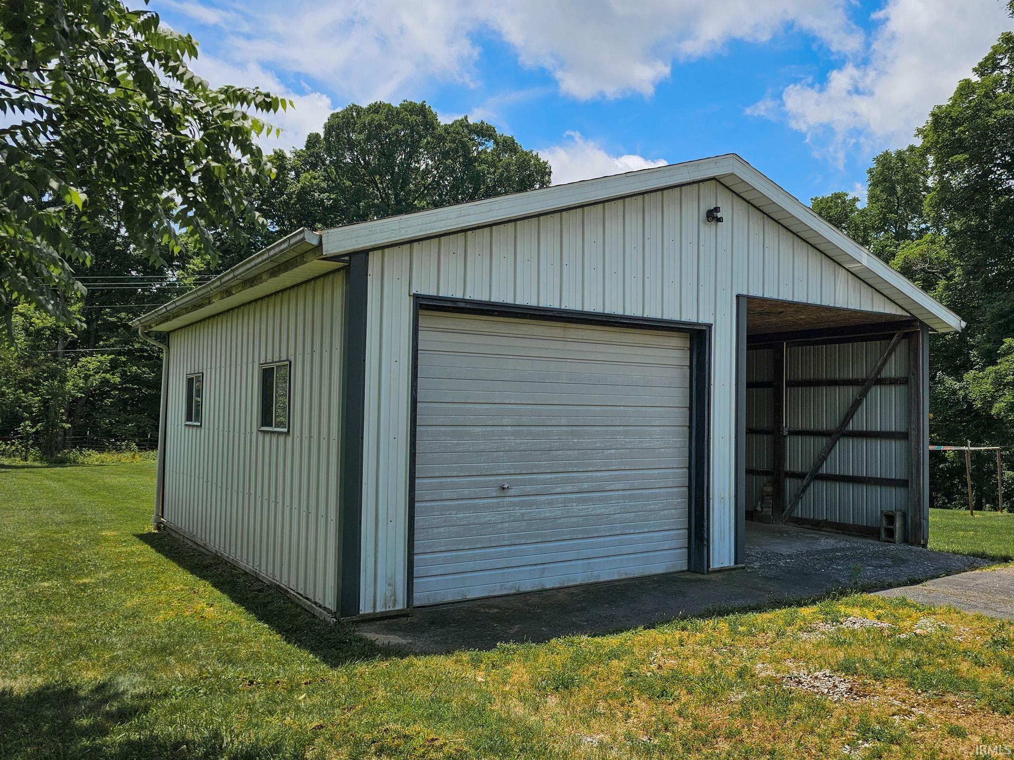 8817 West Gardner Road Bloomington, IN 47403 - Photo 4 of 20