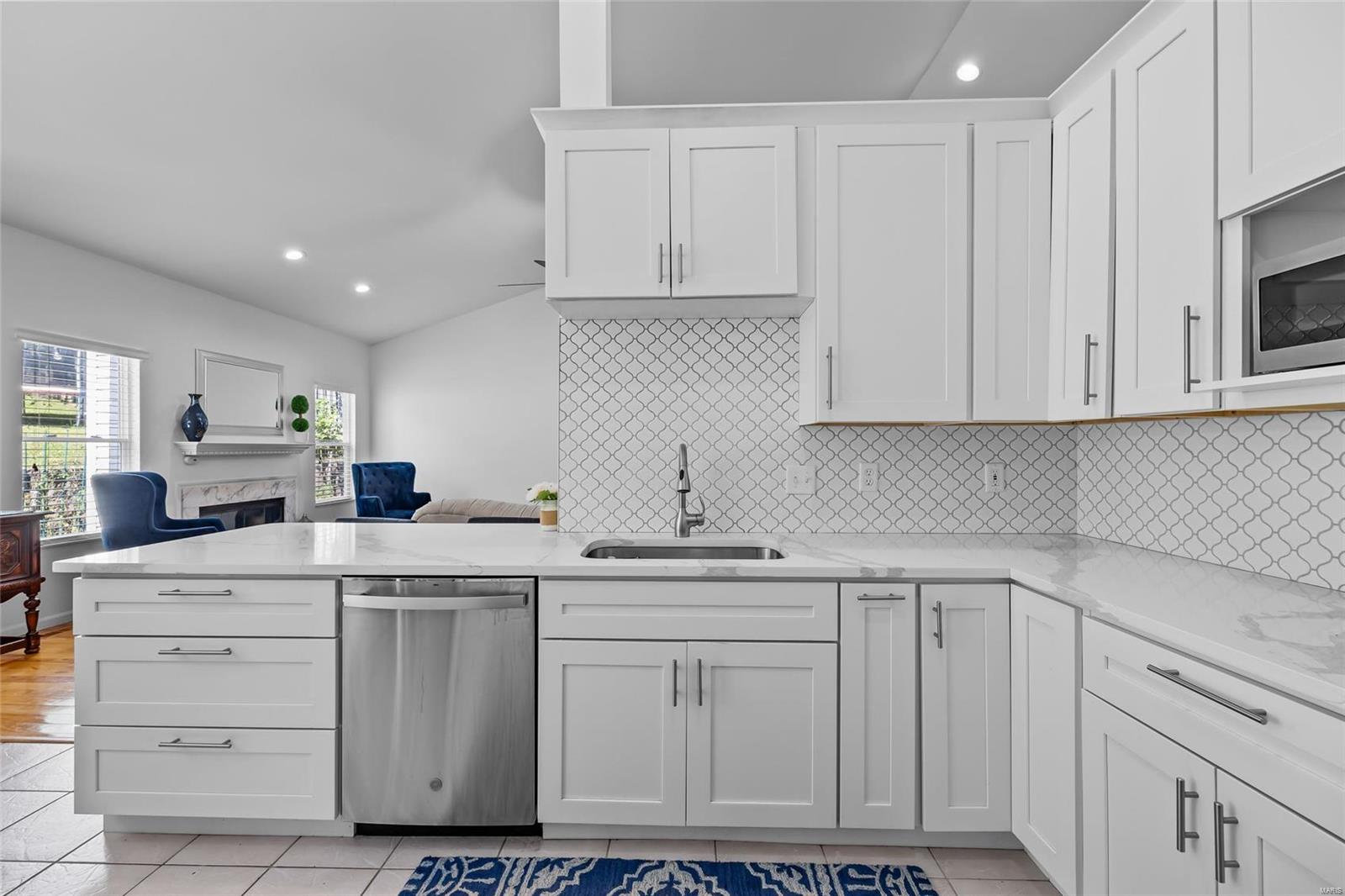 3313 Baumgartner Road St. Louis, MO 63129 - Photo 14 of 59