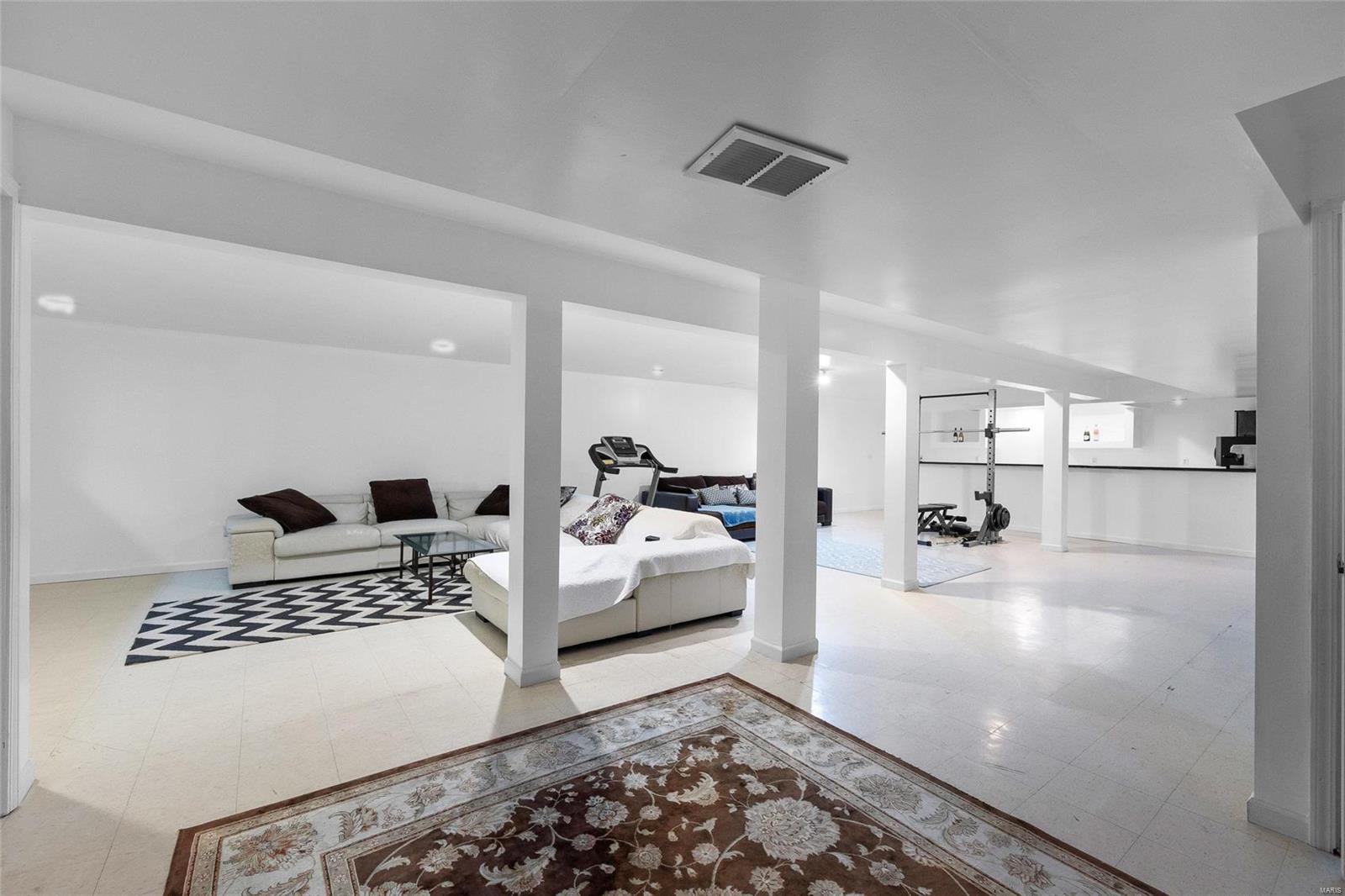 3313 Baumgartner Road St. Louis, MO 63129 - Photo 42 of 59