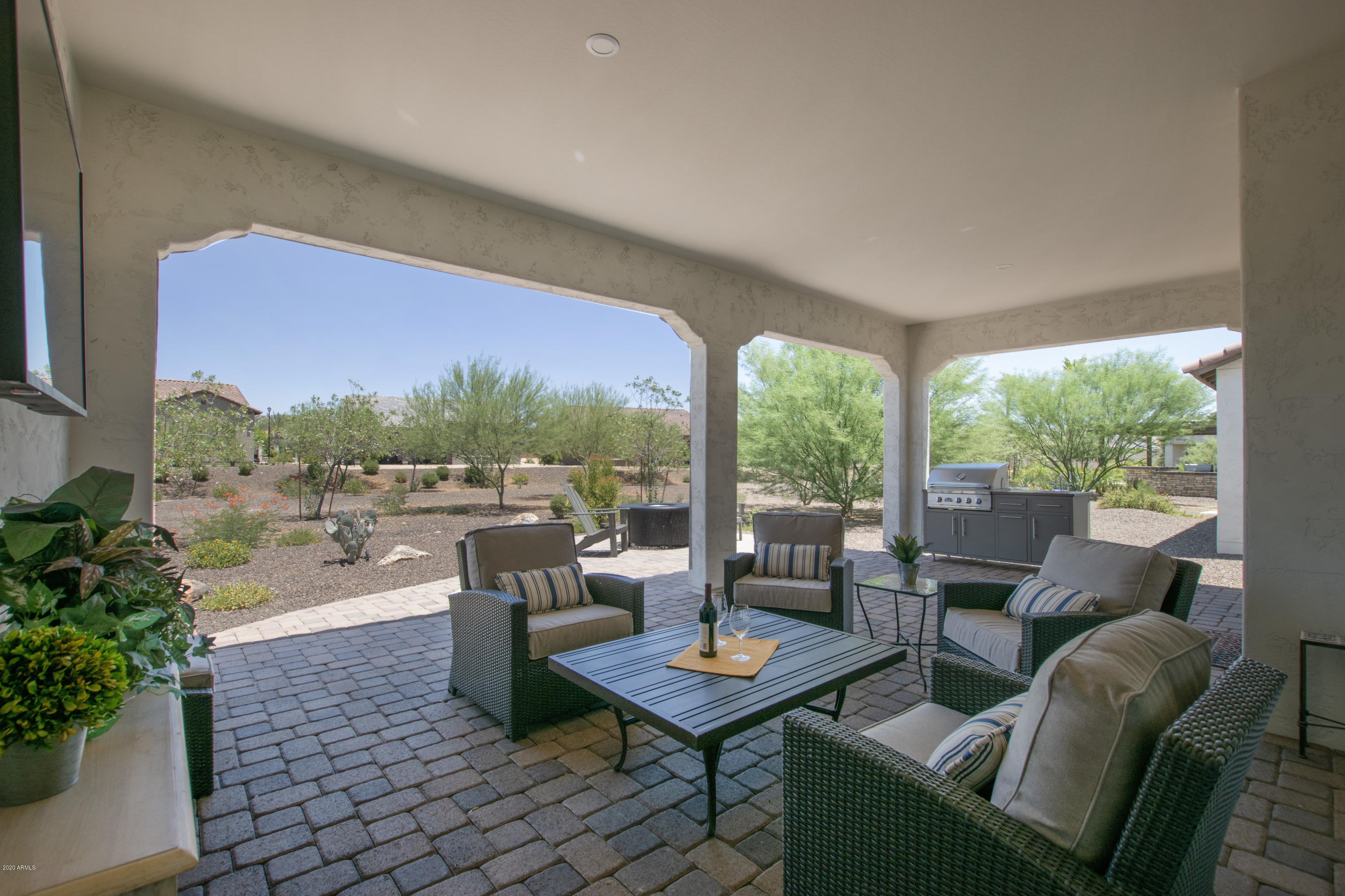 16906 West Almeria Road Goodyear, AZ 85395 - Photo 30 of 36 Patio4XXX