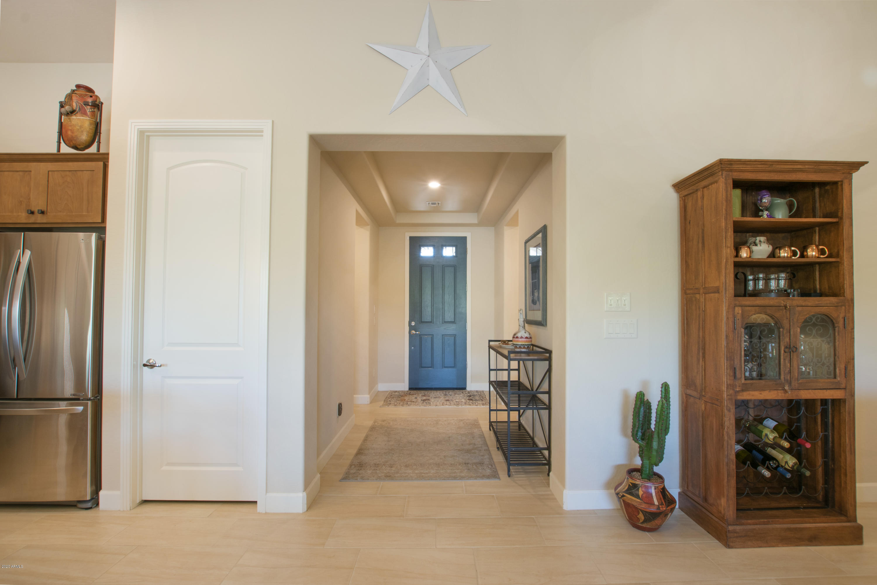 16906 West Almeria Road Goodyear, AZ 85395 - Photo 3 of 36 FrontDoor&Foyer