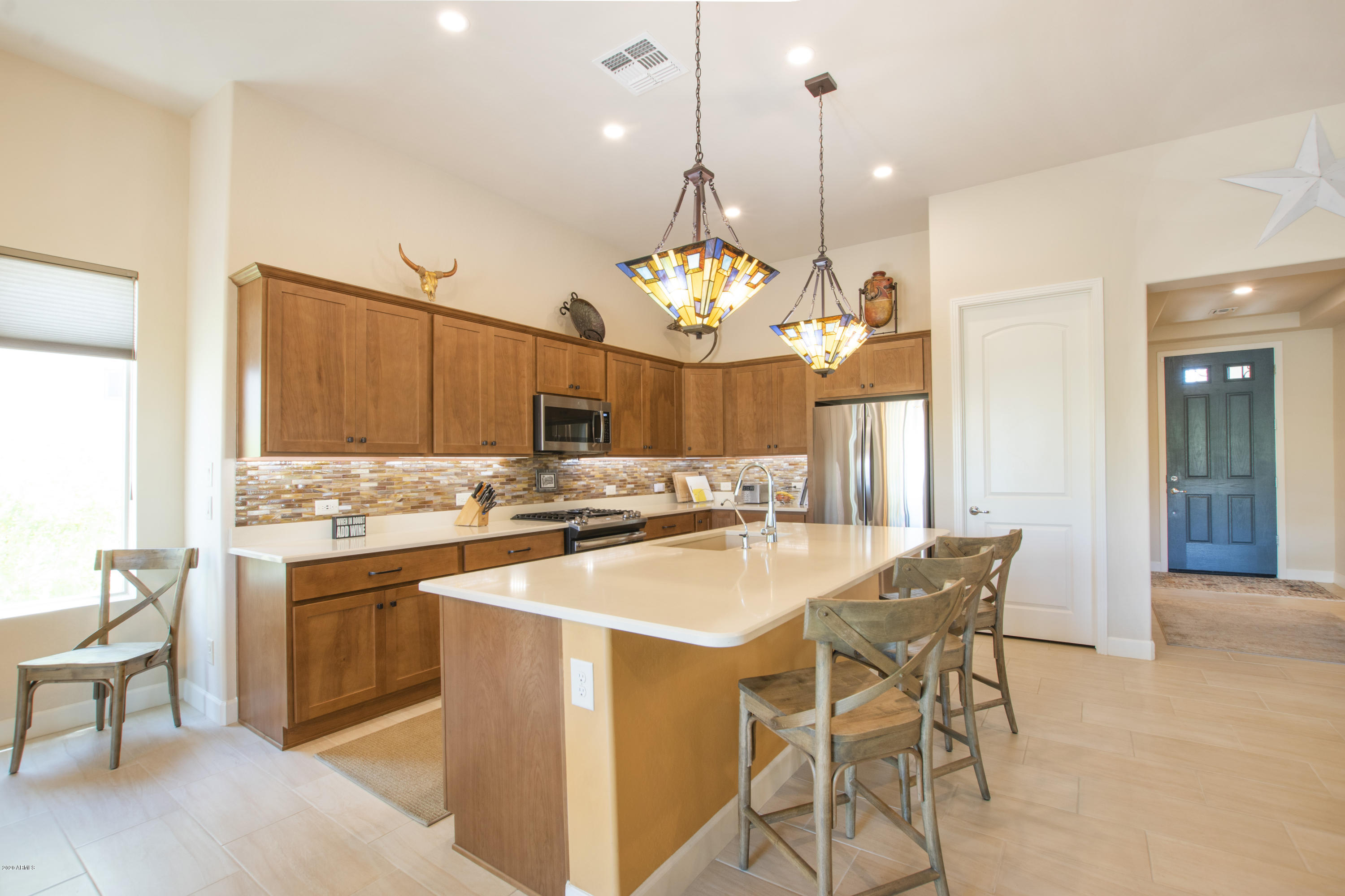 16906 West Almeria Road Goodyear, AZ 85395 - Photo 10 of 36 Kitchen1