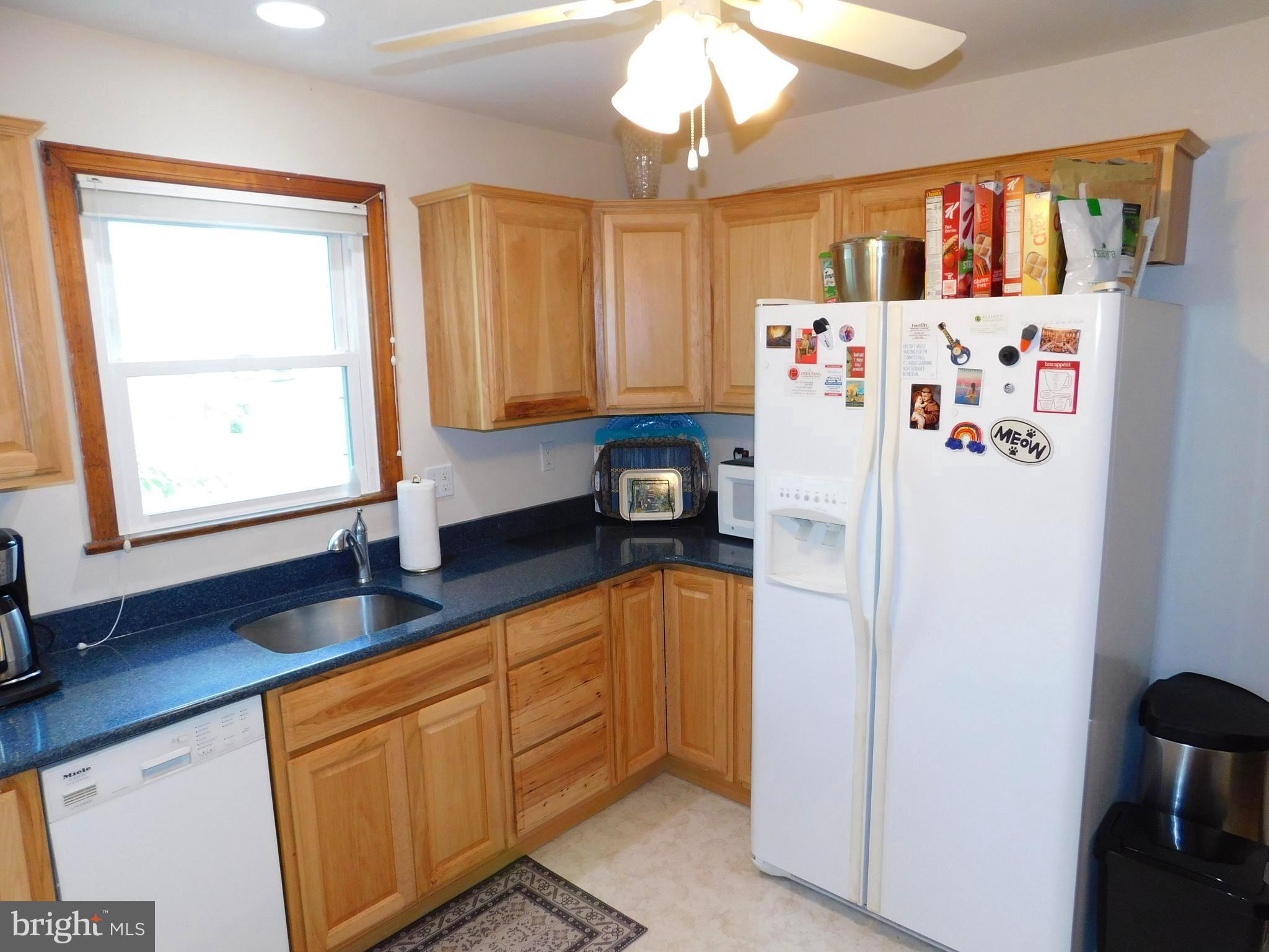 522 Cleveland Road Linthicum Heights, MD 21090 - Photo 12 of 25