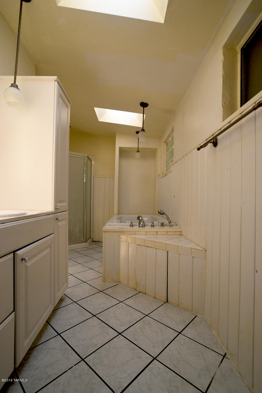 332 South Country Club Road Tucson, AZ 85716 - Photo 12 of 43 Gallery Image 12